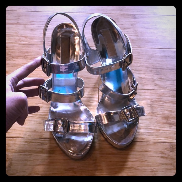 MK Collection Heels - Picture 1 of 6